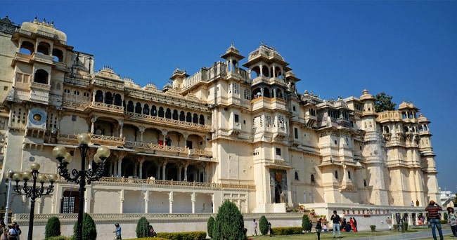 10 Breathtaking Royal Wedding Destinations in India for a Luxury Celebration | Best Wedding Photographers Chandigarh – WeClickStories