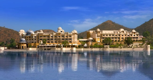 10 Breathtaking Royal Wedding Destinations in India for a Luxury Celebration | Best Wedding Photographers Chandigarh – WeClickStories